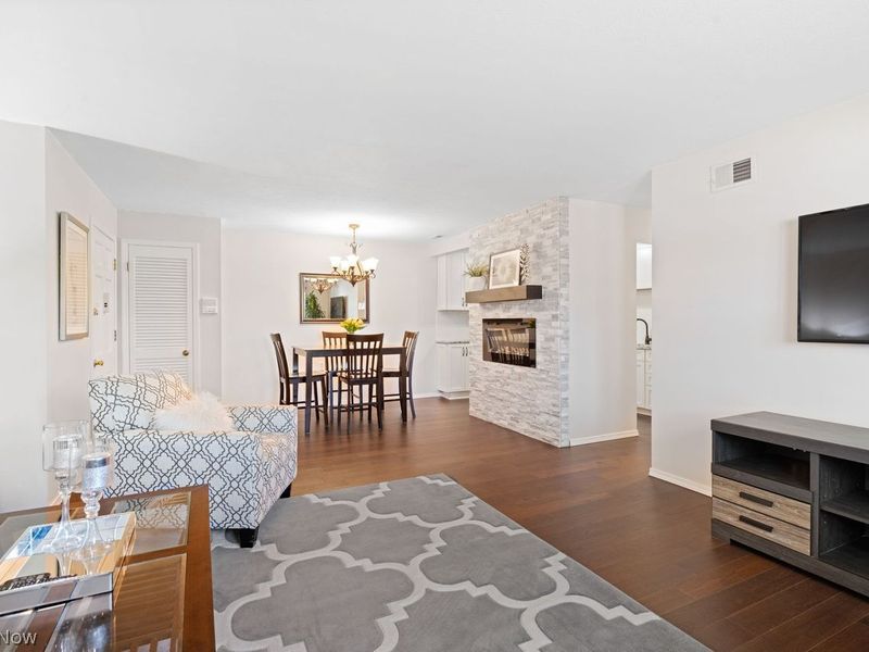 3964 Brendan Lane, Unit F411, North Olmsted, OH 44070 Photo 8