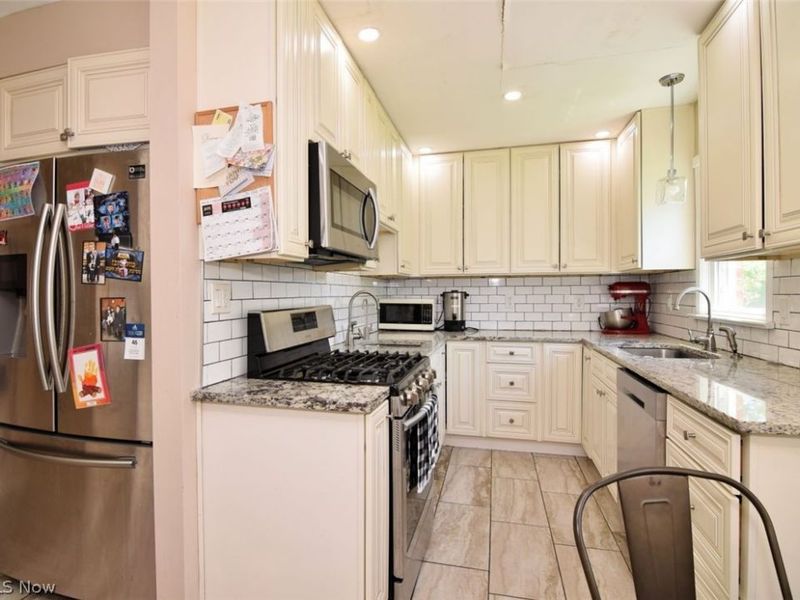 3656 Severn Road , Cleveland Heights, OH 44118 Photo 17