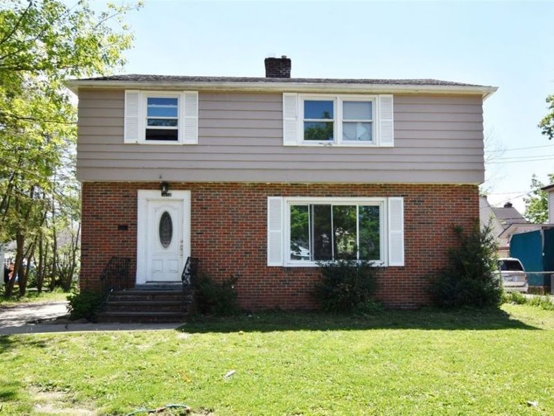 3656 Severn Road , Cleveland Heights, OH 44118 Photo 2