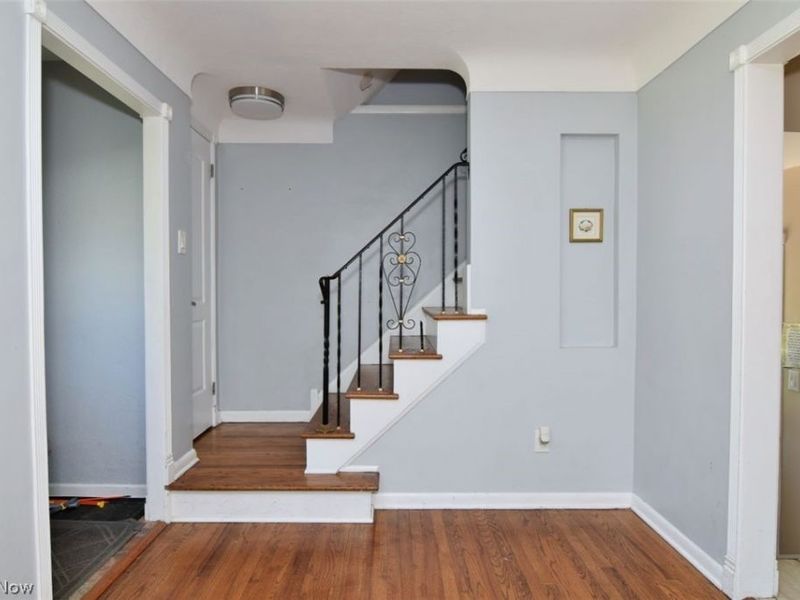 3656 Severn Road , Cleveland Heights, OH 44118 Photo 3