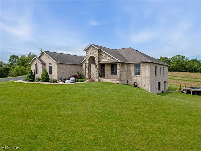 8233 Township Road 466, Lakeville, OH 44638 Photo 2