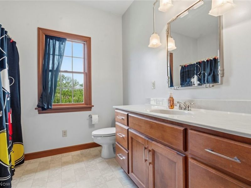 8233 Township Road 466, Lakeville, OH 44638 Photo 21