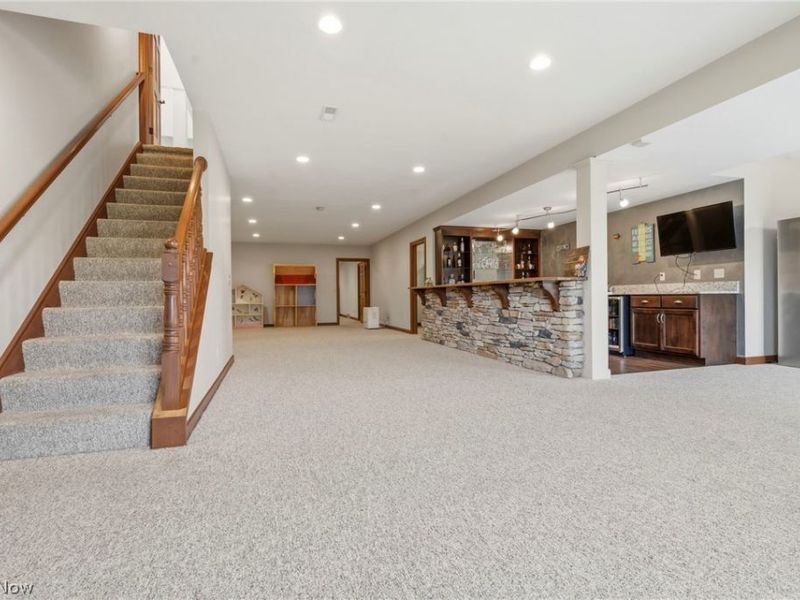 8233 Township Road 466, Lakeville, OH 44638 Photo 23