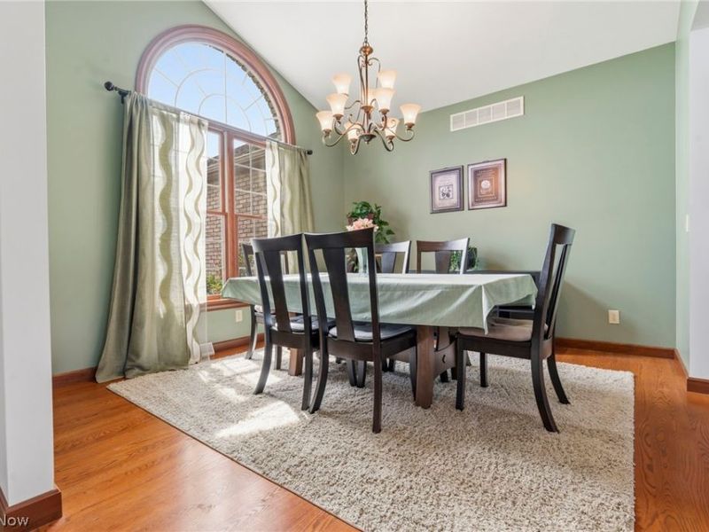 8233 Township Road 466, Lakeville, OH 44638 Photo 7
