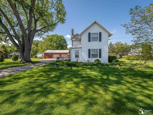 3551 N Otter Creek Road, Monroe, MI 48161