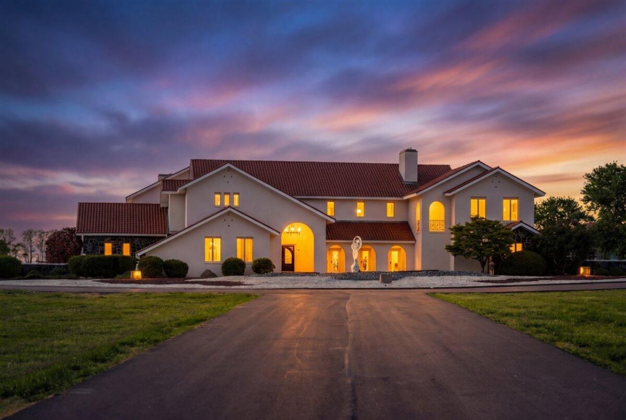 8897 Rockwell Road, Lexington, KY 40509