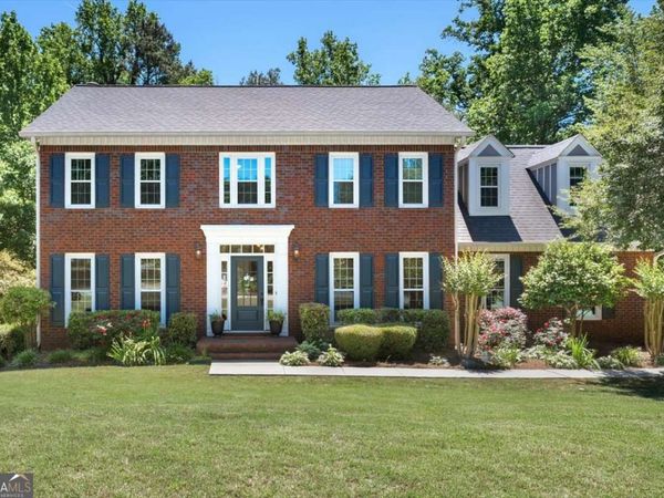 4296 Rocky Glen NE, Roswell, GA 30075