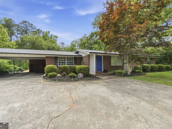 615 West Haynes Street, Sandersville, GA 31082