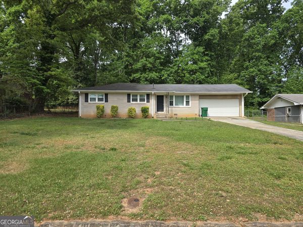 2717 Hutch Drive, Decatur, GA 30034