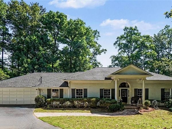 4575 Tall Pines Drive NW, Atlanta, GA 30327