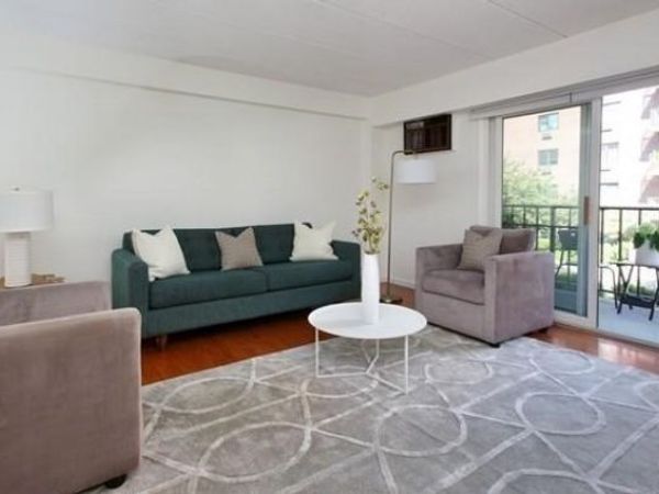 125 Pleasant St, Unit 211, Brookline, MA 02446