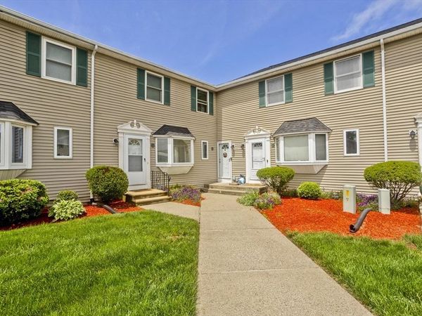 55 Pleasant, Unit 9, Granby, MA 01033