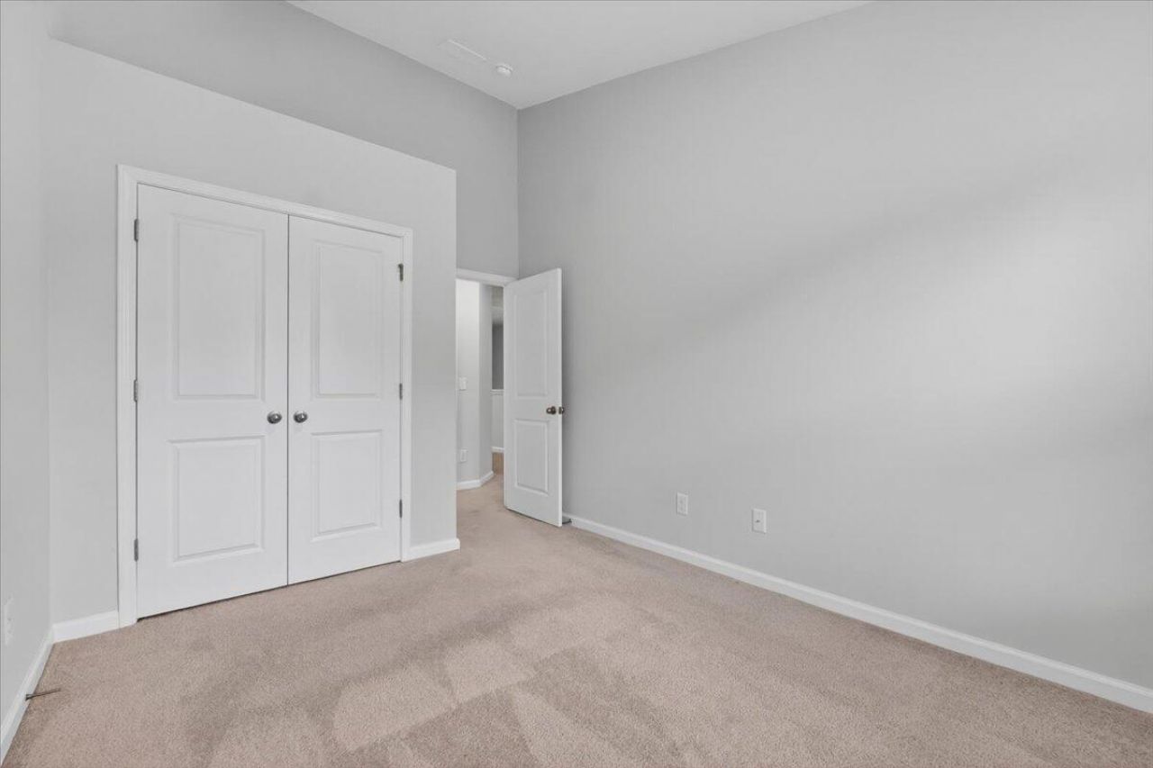 111 Cozy Nest Way Photo 22