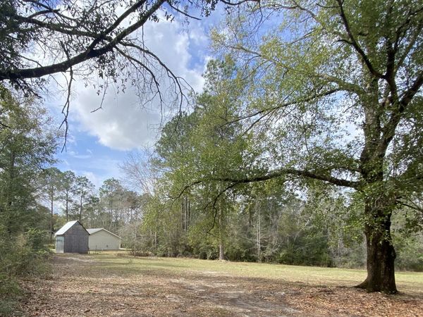 XXX Gilmore Road, Holt, FL 32564