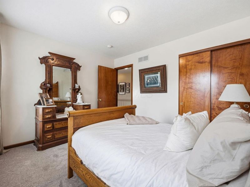13923 Sunladen Drive NW, Pickerington, OH 43147 Photo 30