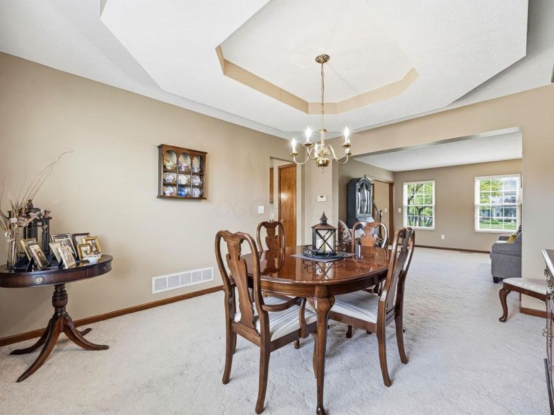 13923 Sunladen Drive NW, Pickerington, OH 43147 Photo 9