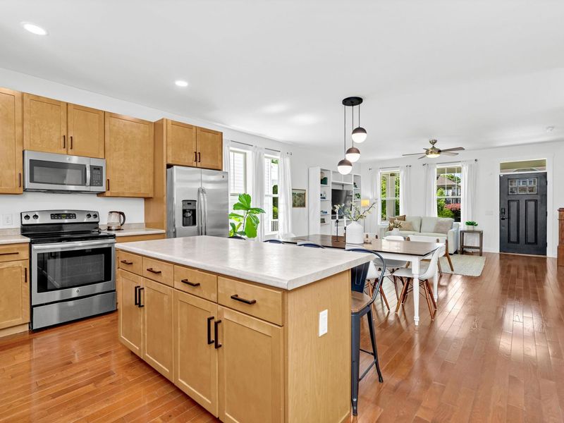1426 Hamlet Street, Columbus, OH 43201 Photo 18