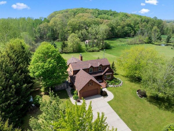 N1050 Pleasant Hill DRIVE, Campbellsport, WI 53010