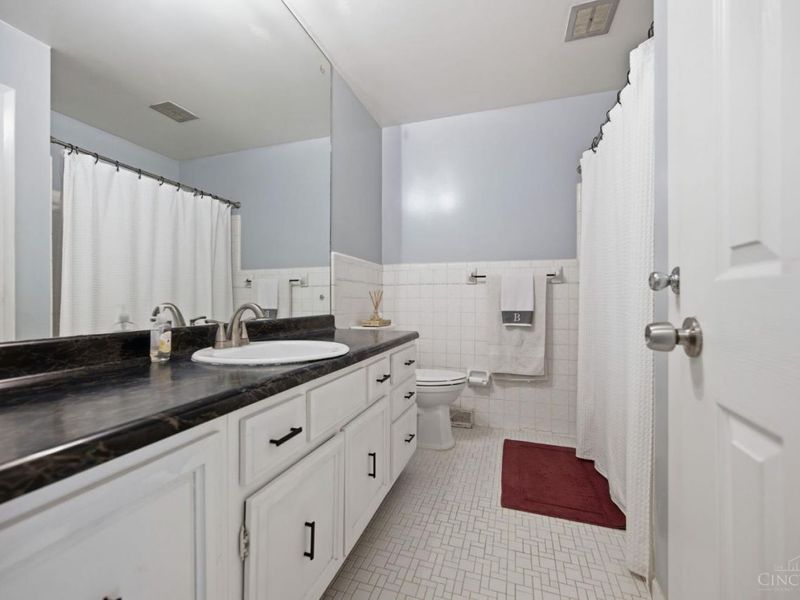 6691 Werk Road, Green Township, OH 45248 Photo 16