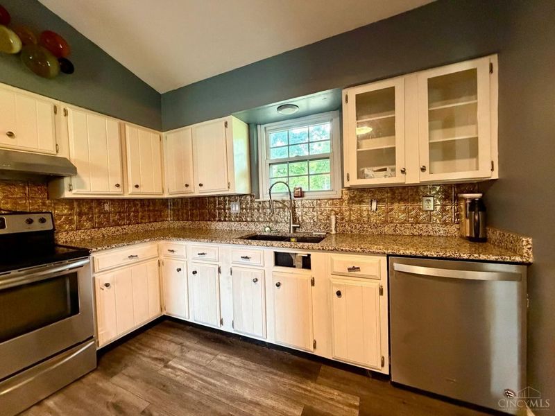 8349 Grinn Drive, West Chester, OH 45069 Photo 15