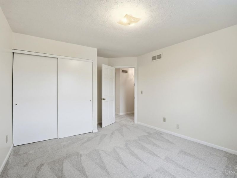 137 Palm Springs Drive, Fairfield, OH 45014 Photo 21