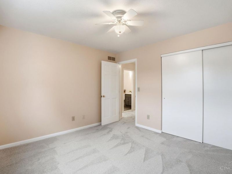 137 Palm Springs Drive, Fairfield, OH 45014 Photo 23
