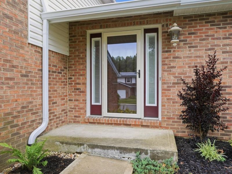 137 Palm Springs Drive, Fairfield, OH 45014 Photo 4