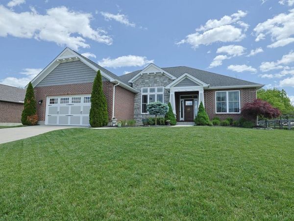 2058 Bridgewater Lane, Monroe, OH 45050