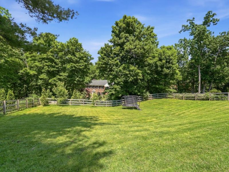753 Huntersknoll Lane, Anderson Twp, OH 45230 Photo 46