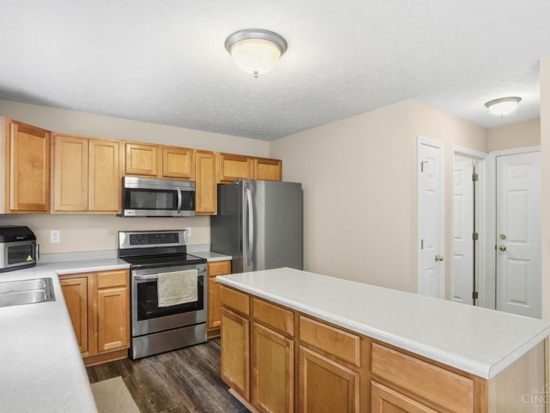 8777 Woolstone Court, Hamilton Twp, OH 45039 Photo 16