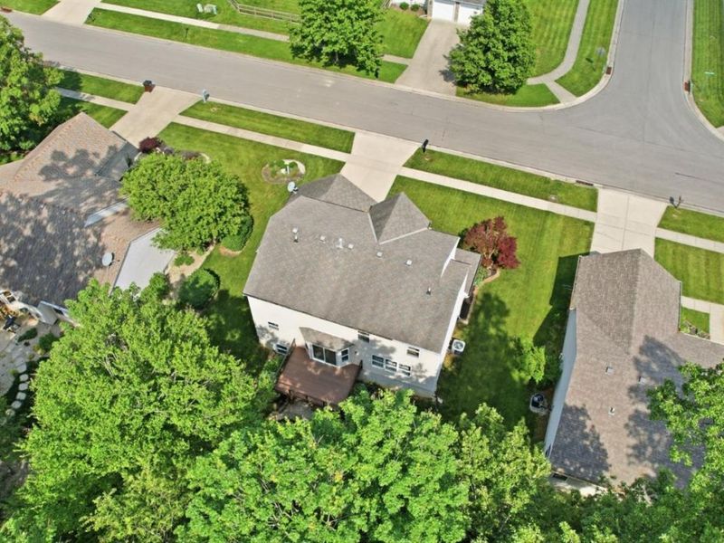 8777 Woolstone Court, Hamilton Twp, OH 45039 Photo 3