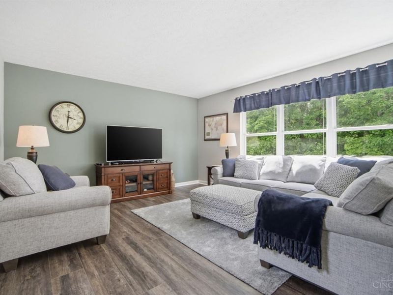 8777 Woolstone Court, Hamilton Twp, OH 45039 Photo 9
