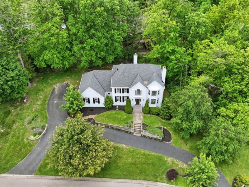 9218 Terwilligers Wood Court, Symmes Township, OH 45249 Photo 2