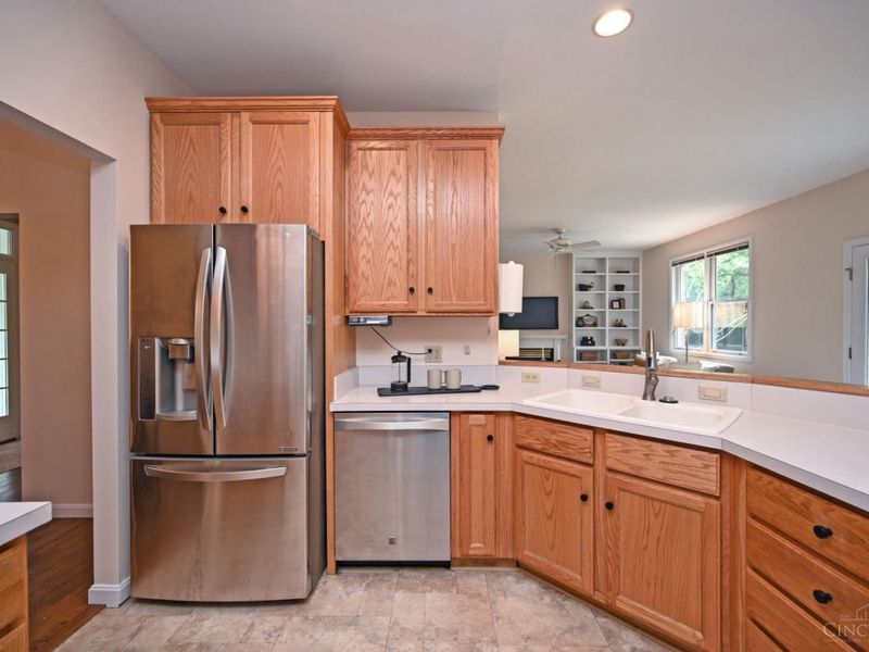 913 Bilamy Court, Springfield Twp., OH 45224 Photo 9