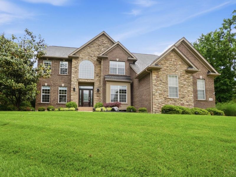 5570 Eagles Watch Way, Miami Twp, OH 45150 Photo 2