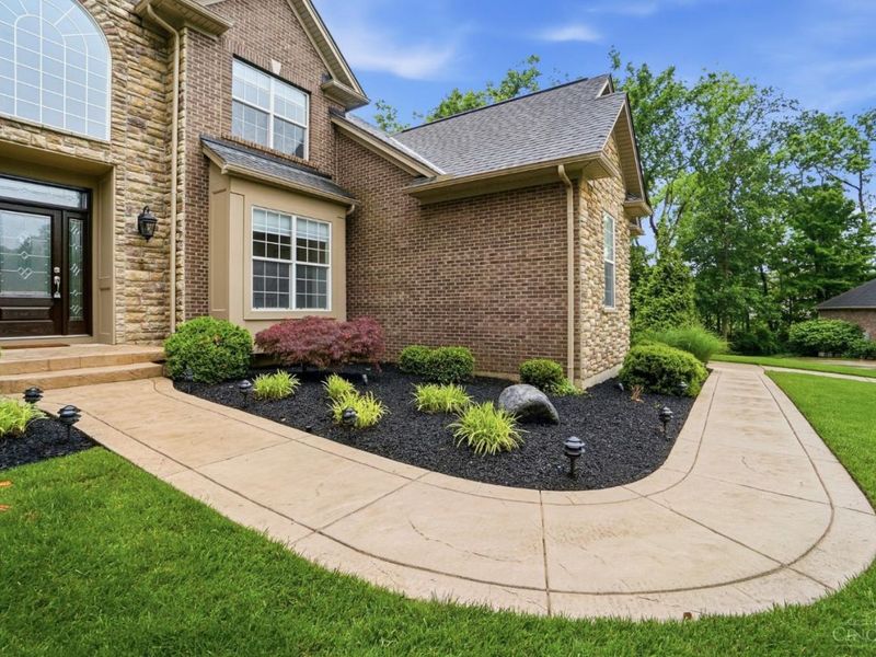 5570 Eagles Watch Way, Miami Twp, OH 45150 Photo 3