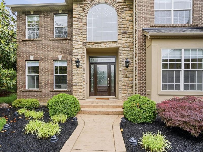 5570 Eagles Watch Way, Miami Twp, OH 45150 Photo 4