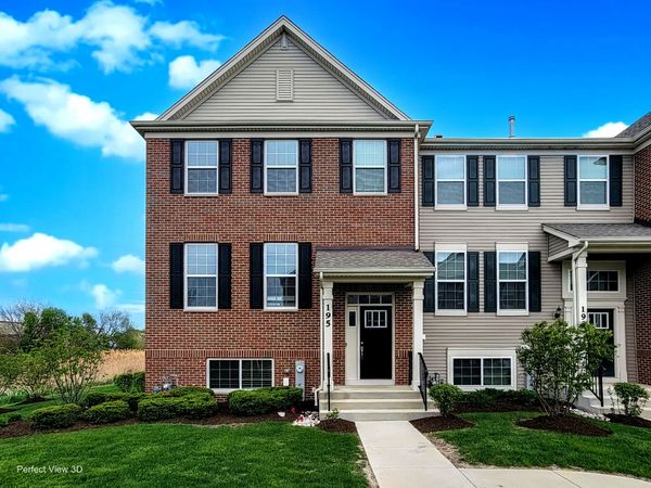 195 Lakeshore Drive , Oswego, IL 60543