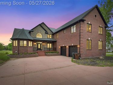 46500 Ryan Road, Shelby Twp, MI 48317