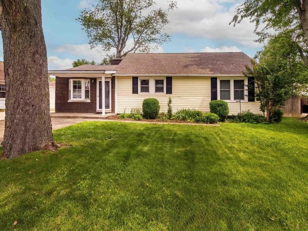 608 E Moore Street, Boonville, IN 47601