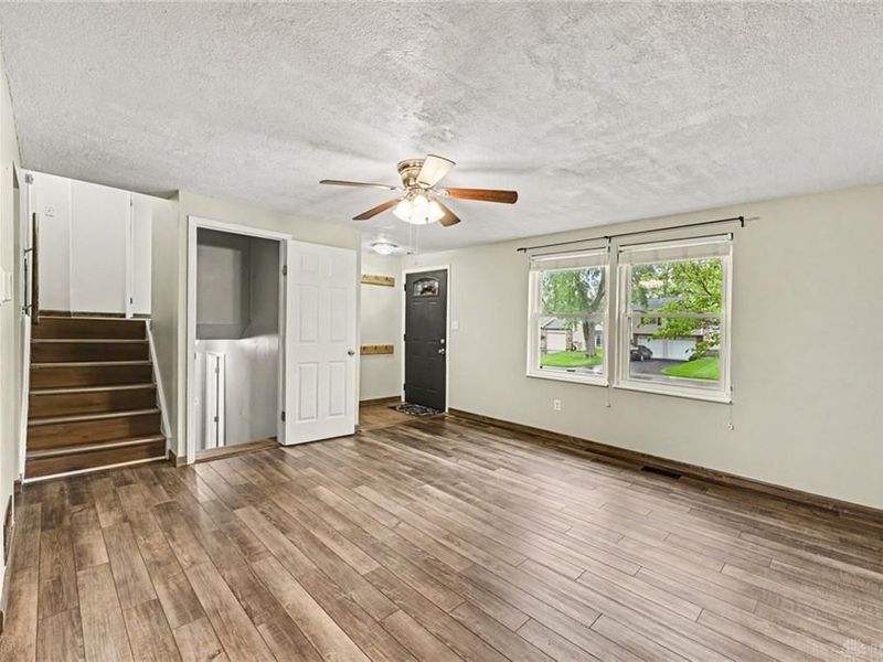 706 W Martindale Road, Union, OH 45322 Photo 4