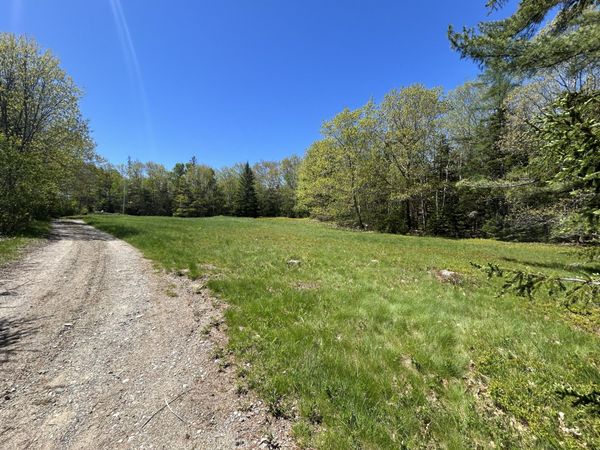 3 Cemetery Road, Gouldsboro, ME 04607