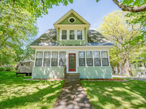 41 High Street, Guilford, ME 04443