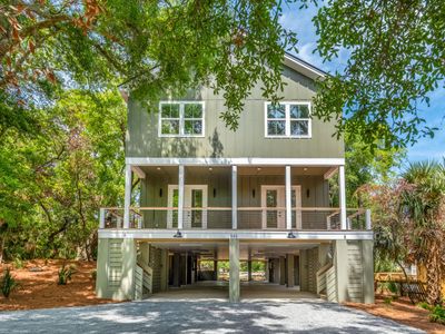 582 Pelican Court, Unit B, Edisto Island, SC 29438