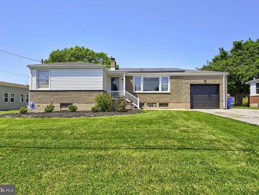 2740 Clearbrook Boulevard, York, PA 17406 Main Photo