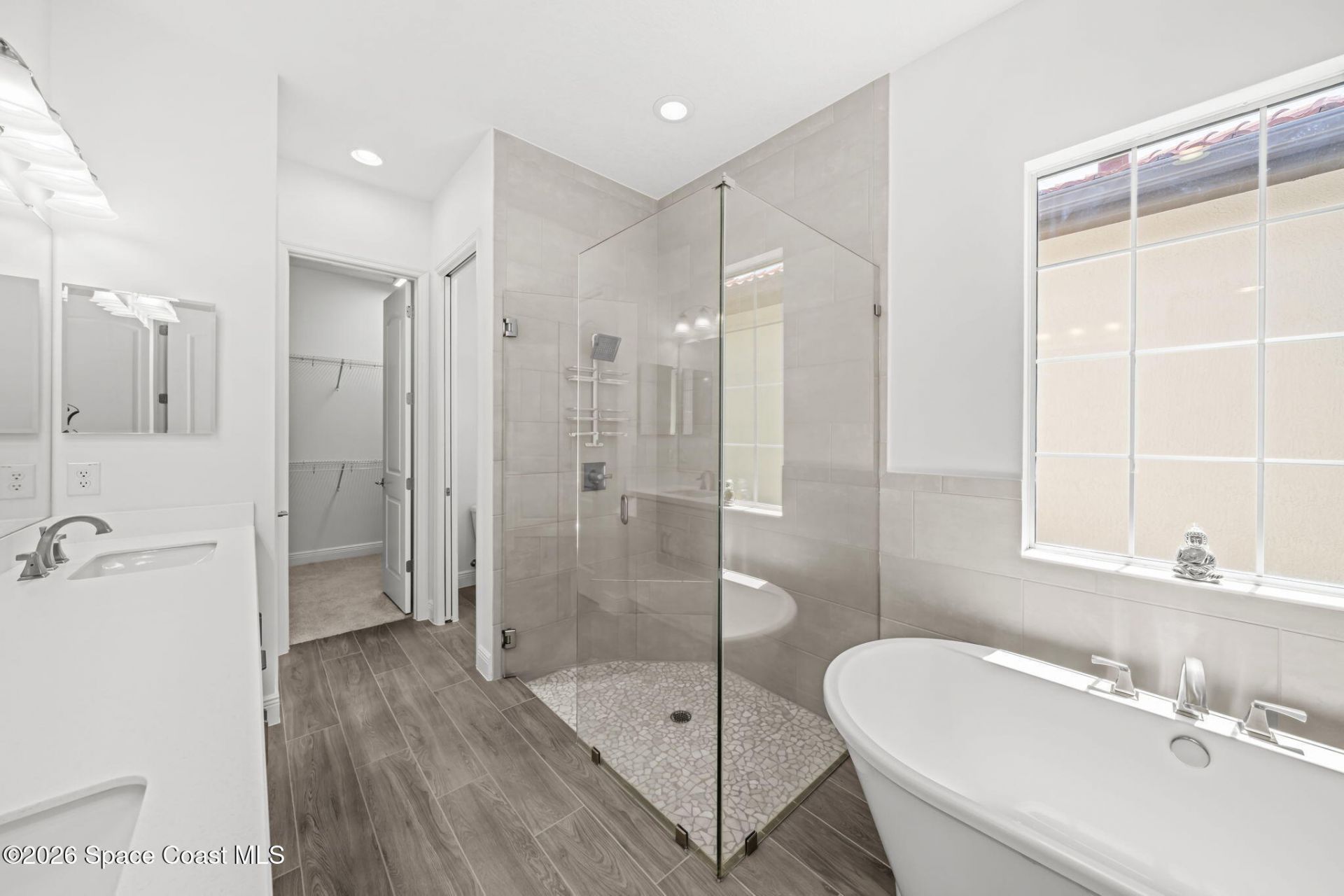 8566 Lyside Drive , Melbourne, FL 32940 Photo