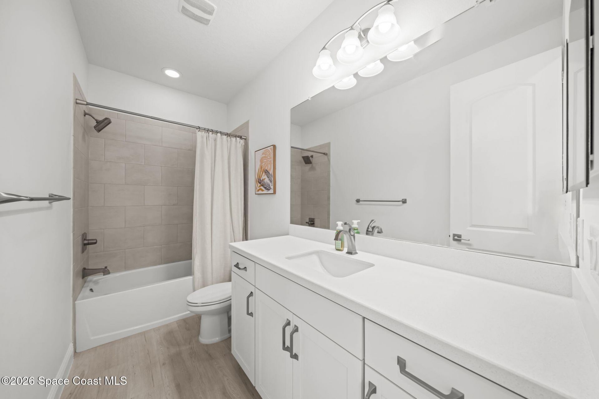 8566 Lyside Drive , Melbourne, FL 32940 Photo
