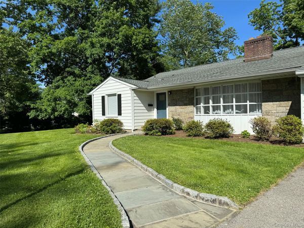 3 Stonewall Lane , Mamaroneck, NY 10543