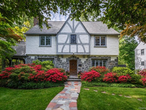550 Forest Avenue, New Rochelle, NY 10804