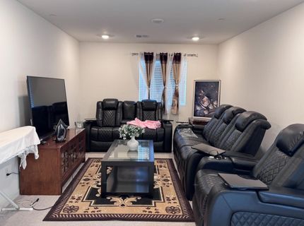 3000 Sky Watch Way, Roseville, CA 95747 Photo